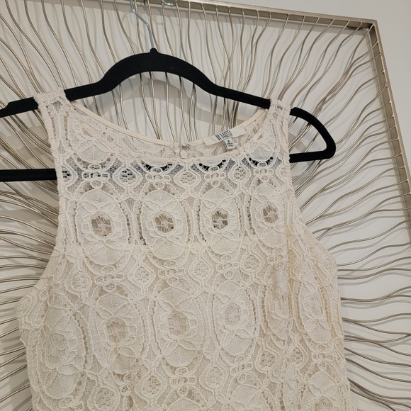 BB Dakota Fit and Flare Lace Crochet Sleeveless Mini Skater Dress Ivory Size 0 - Picture 10 of 14